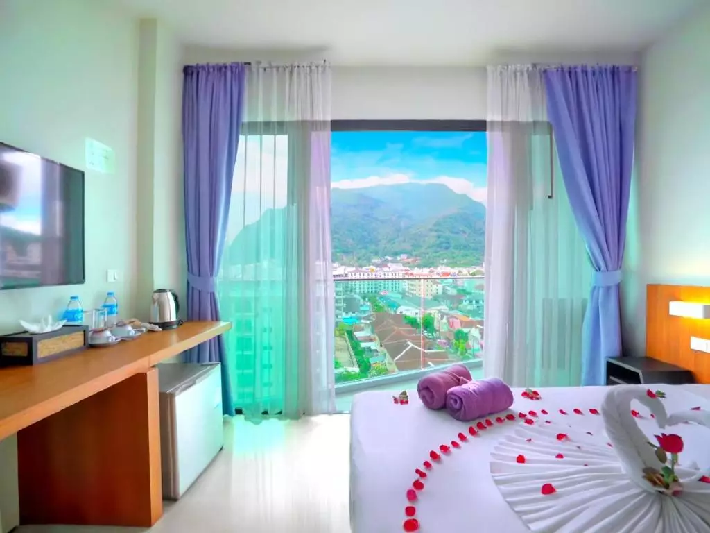 Phoenix Grand Patong